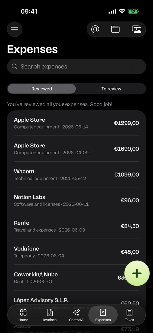 Expenses, in dark mode